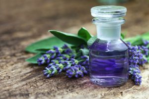 Artikelgebend sind die Heilwirkungen von Aromatherapien.