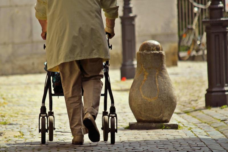 Wie sinnvoll ist die Seniorenbetreuung aus Osteuropa?
