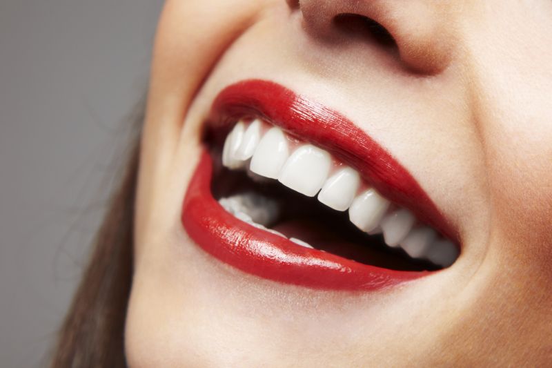 Pflegetipps für gesunde und weiße Zähne